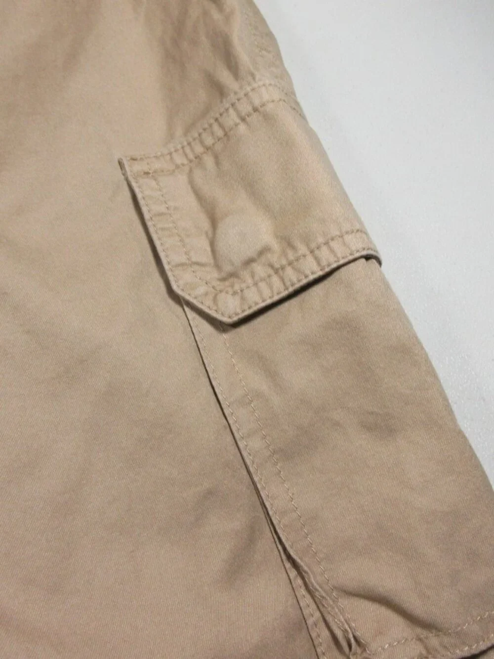 Lauren Ralph Lauren LRL womens solid tan long cargo shorts 12 EUC